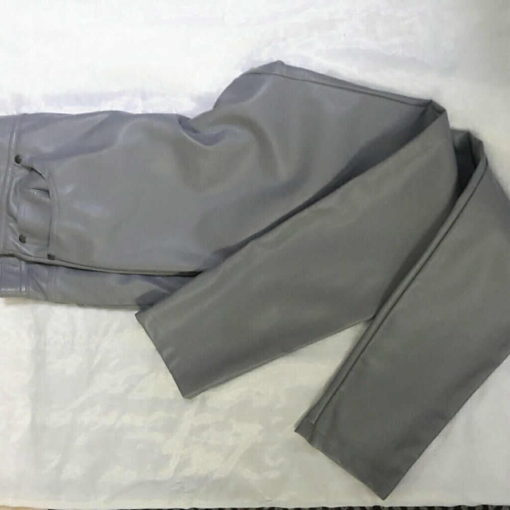 DG2 FAUX LEATHER PULL ON GRAY SRAIGHT LEG PANT M - Picture 5 of 7